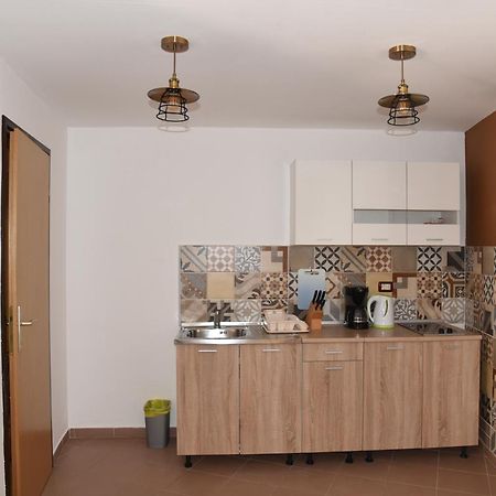 Central Apartments Circolo 로비니 외부 사진