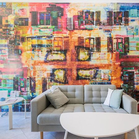 Central Apartments Circolo 로비니 외부 사진