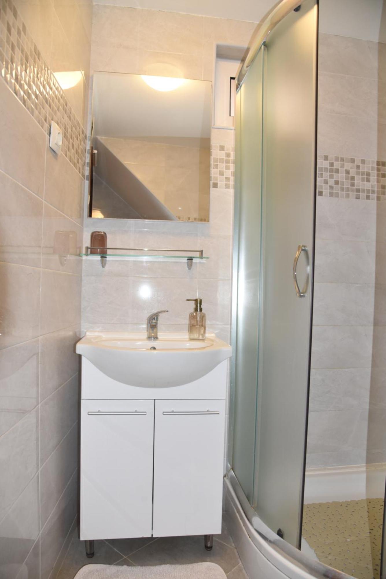 Central Apartments Circolo 로비니 외부 사진