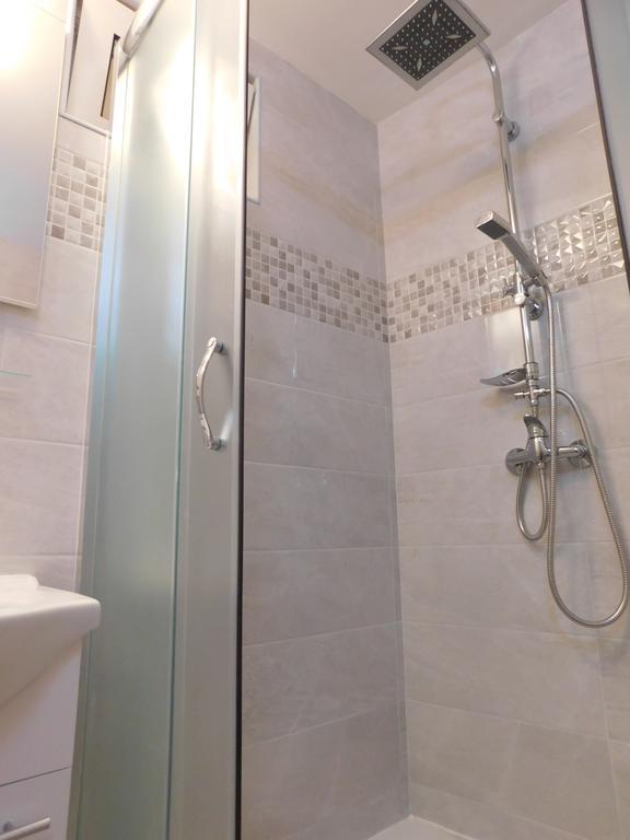Central Apartments Circolo 로비니 외부 사진